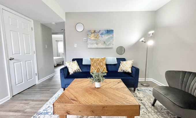 Durham Apartment | ★ Durham Diggs ★ King Bed ★ Duke ★