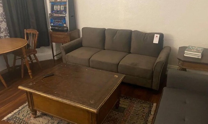 Lockland Apartment | E Wyoming and Mill St Living