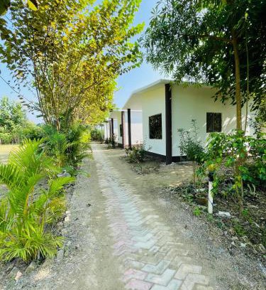 Nanpara House | Earth Home Katarniaghat