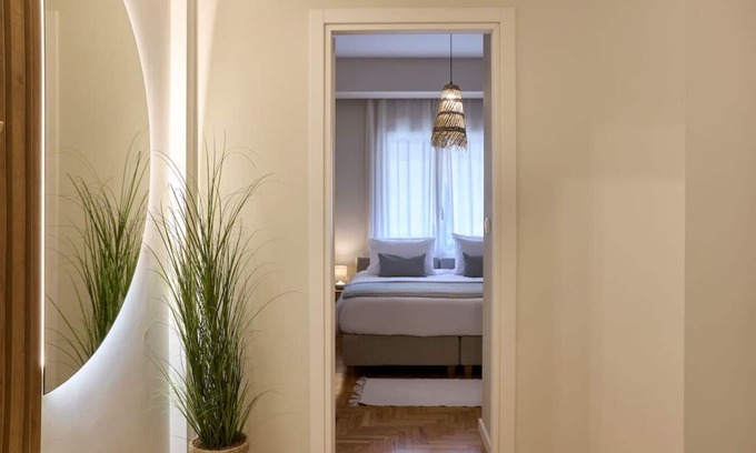Filopappou Apartment | Earthy Comfort 2bd Apt With Koukaki Views