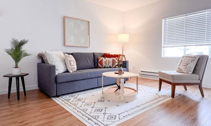 Pueblo Apartment | Easy Self Check In 2BD1BA Renovated Hidden Gem