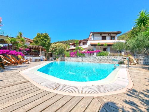 Fetovaia Hotel | Eco Hotel Montemerlo