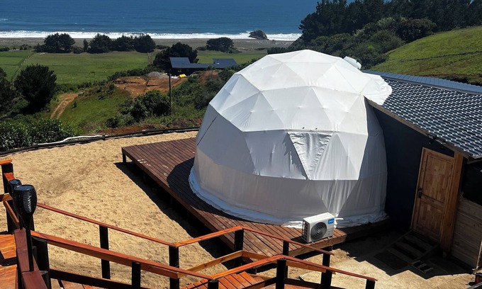 Buchupureo House | Ecoglamping accommodation with Hot Tub and panoramic ocean view