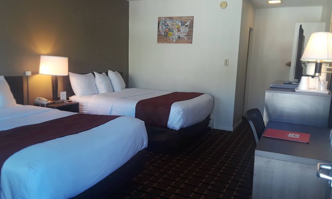 Central Colorado Springs Hotel | Econo Lodge Colorado Springs Downtown