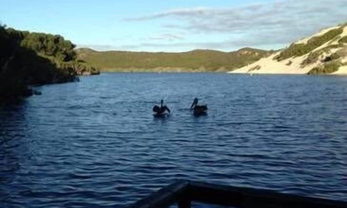 Jindalee House | Eden Beach Getaway 3x3 Home from Home
