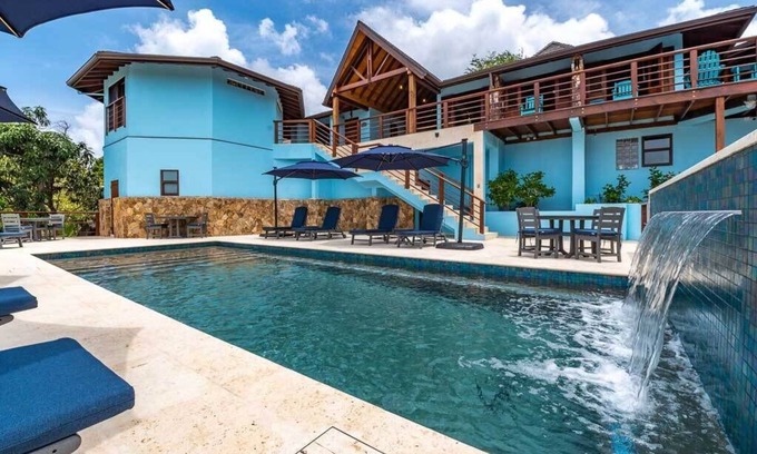 Purcell Villa | Eden Waters - Enjoy Privacy in Paradise in a Fabulous Vacation Villa
