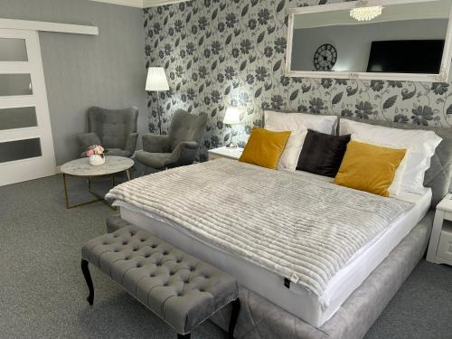 Plzen Apartment | EFIPA Glamour Apartments