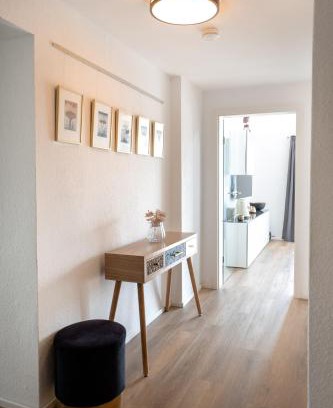 Mitte Apartment | EICH-Penthouse, zentral am Stadtwald mit Ausblick über die Stadt, 24h self check-in, Netflix, DisneyPlus