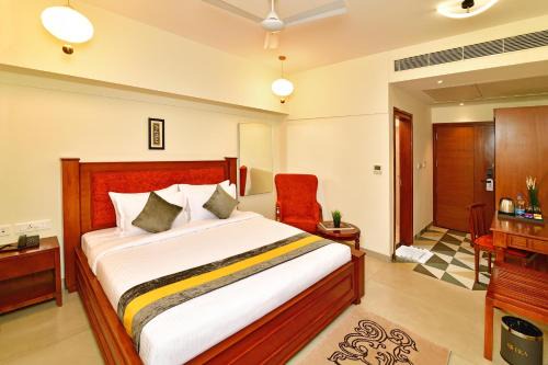 Saibaba Colony Hotel | Eka Lyf Inn