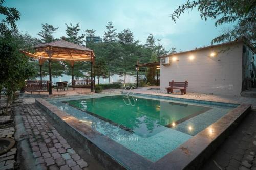 Bandhwari House | Ekam by abhiraj