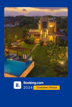 Kune Village Villa | Ekostay Gold - Olive Crest Villa - Spacious Lawn