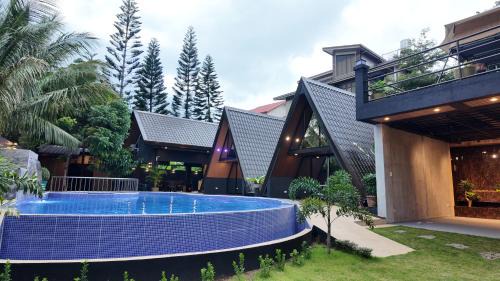 Silang Junction North Villa | El Cabina