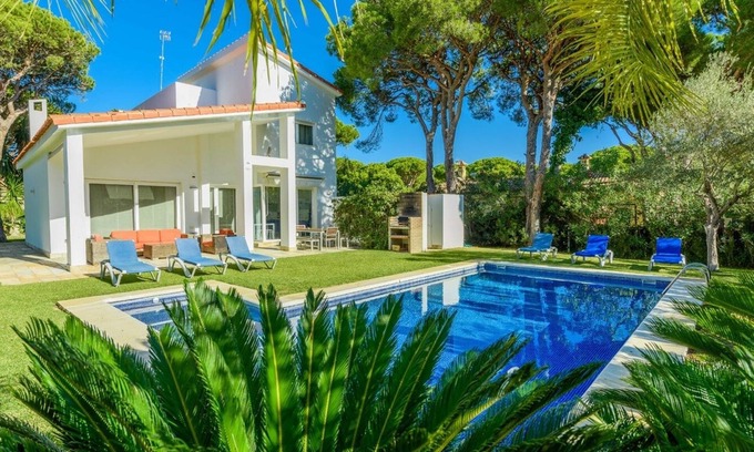 Cabo Roche Villa | El Cenador Conil de la Frontera by Ruralidays