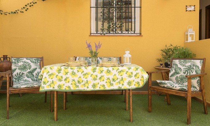 La Linea de la Concepcion Apartment | El Cortijo - Two Bedroom Apartment, Sleeps 4