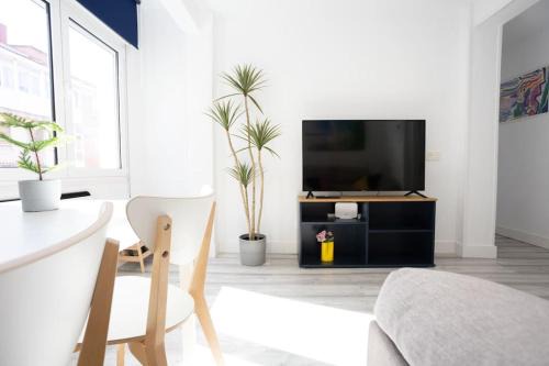 Distrito Oeste Apartment | El Espumeru - 198A