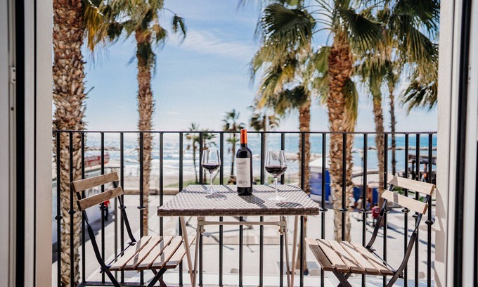 Malaga-Este Apartment | El Pedregal A - Málaga de Vacaciones