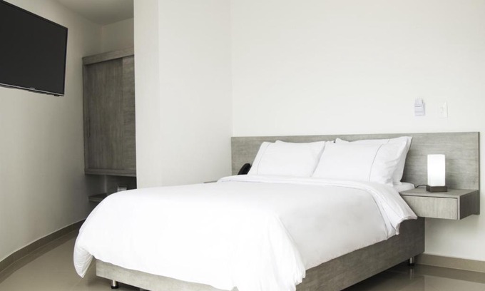 Laureles - Estadio Hotel | El Portón de San Joaquin