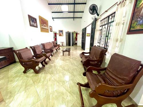 Restrepo House | El Rancho de Willy Piscina juegos y BBQ