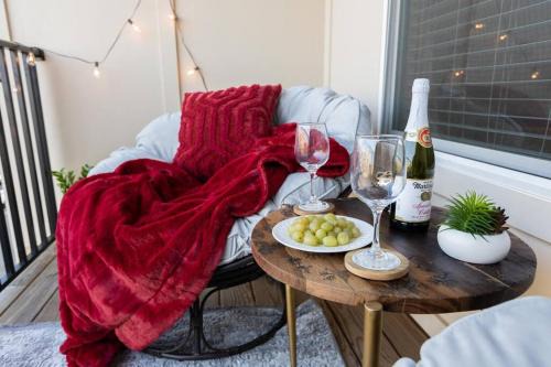 Waxhaw Apartment | Elegant 2BR Suite in Downtown Waxhaw w. Pool