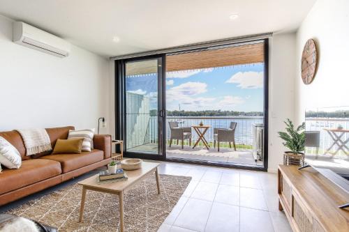 Batemans Bay Apartment | Elegant Bay Side 1-Bed Apartment with Views