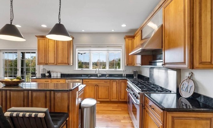 Chester House | Elegant Home w/7BRs, Game Room, Luxury Yard, Pool