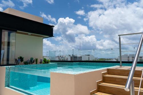Centro Apartment | Elegant Lux Condo - Fast Wi-fi- Near the Beach