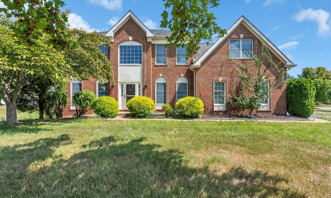 Ashburn House | Elegant & Luxurious 6BD+Office loaded and More