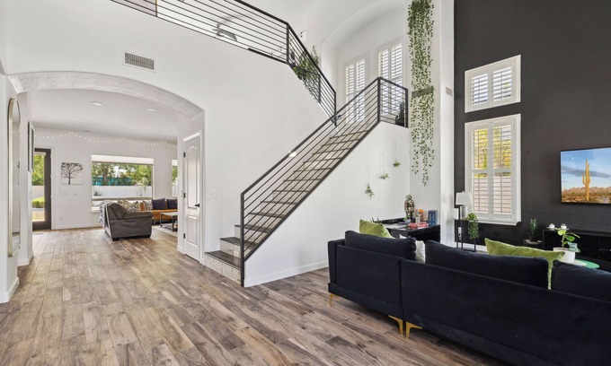 Chandler House | Elegant Montage Family Estate. Step into our chic estate, a designers dream.
