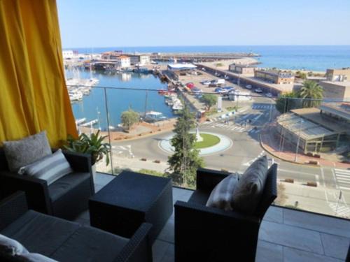Arenys de Mar Apartment | Elegante apt p4 pax a 1 min de la Playa con WiFI