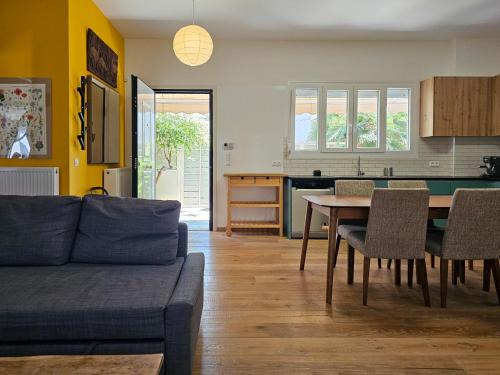 Markopoulon Apartment | Elenas Nest