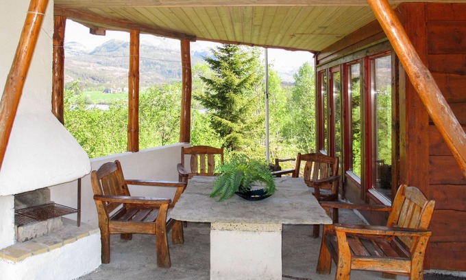 Eikelandsosen House | Elisabeth by Interhome