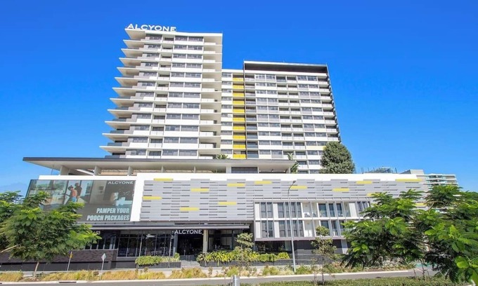 Hamilton Apartment | Elite elegance 2BR@Hamilton APT with Parking