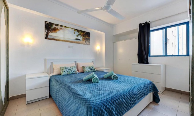 Praia da Rocha Apartment | Ellen House