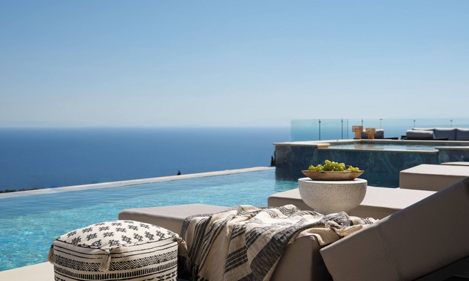 Skinaria Villa | Elpida Luxury Villa, with Infinity Pool & Jacuzzi