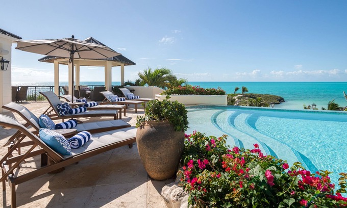 Juba Sound Resort | Emara East: Luxury Retreat in Prince's Former Estate with your own Private Beach