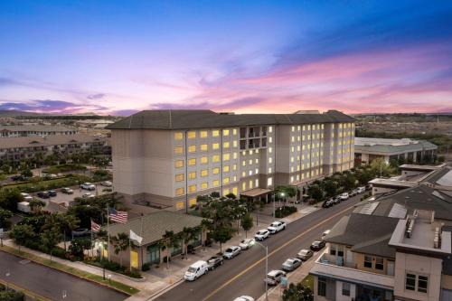 Kapolei Hotel | Embassy Suites By Hilton Oahu Kapolei - FREE Breakfast