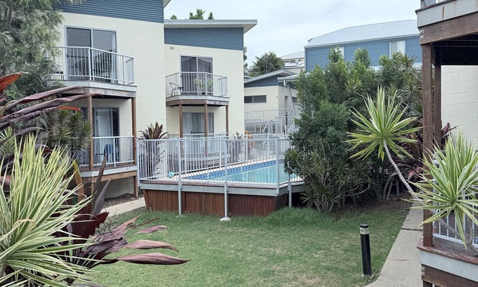 Emu Park Apartment | Emu Park Beach Resort, Studio room for 4 guest.