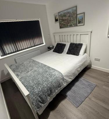 Blackburn House | En-suite Room with Independent Entrance.