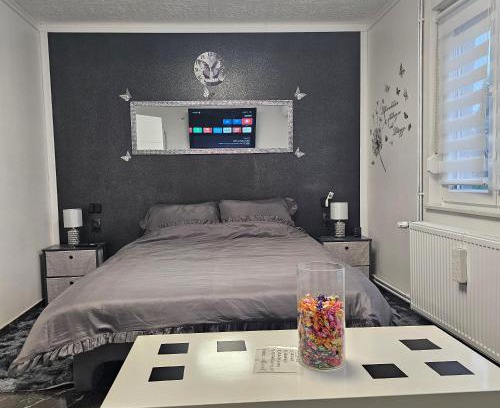 Karlovac Apartment | ENA 1&2 -BIG FREE PRIVAT parking for BOATS, TRUCKs, combi,-CENTRAL HEATING !