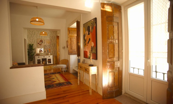 Sao Jose Apartment | Enchanting Apartment in Príncipe Real