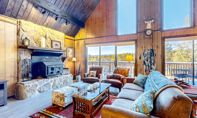 Angel Fire Cabin | Enchanting dog-friendly cabin with large deck & fireplace - near skiing & golf