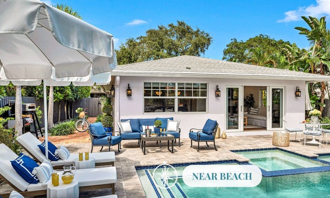 Del-Ida Park Historic District House | Enchanting Residence/Heated Pool/Beach Proximity/Serenity Key One/RESlDENCES