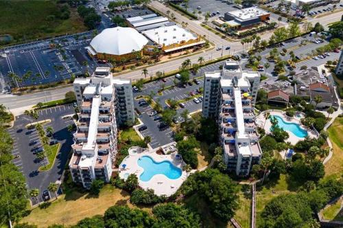 Florida Center House | Enclave Skyline condo Near Universal
