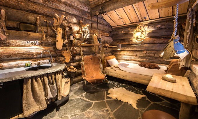 Karasjok House | Engholm Husky Design Lodge