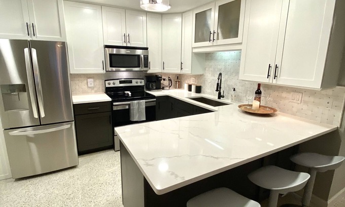 Cocoa Beach Condo | Enjoy a Perfect Beach Retreat! Short walk to the Ocean.