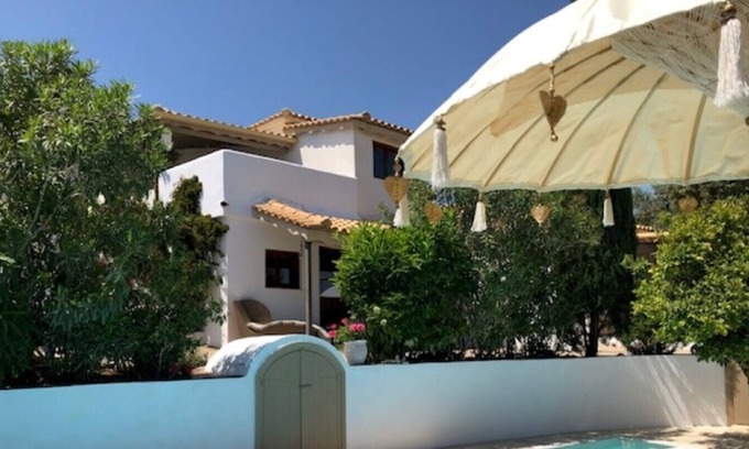 Pylos-Nestoras Apartment | Enjoy at Villa Zizani in apartment Verde with swimming pool in the Peloponnese
