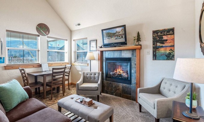 Dover Bay House | Enjoy lake life your way at this inviting Dover Bay bungalow, perfect for boating days, sunset walks, and cozy evenings in!