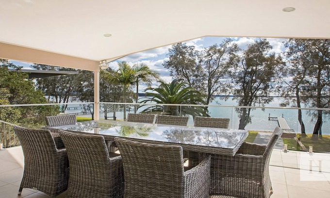 Summerland Point House | Enjoy Lazy Daze - Waterfront, Hot Tub, Jetty!