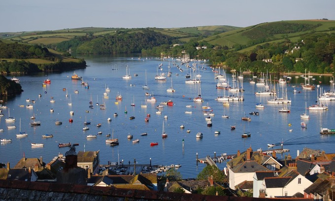 Salcombe House | Enjoy one of the best views overlooking the Salcombe estuary