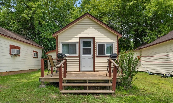 Otonabee-South Monaghan Cabin | Enjoy Rice Lakes at Rice Lakes